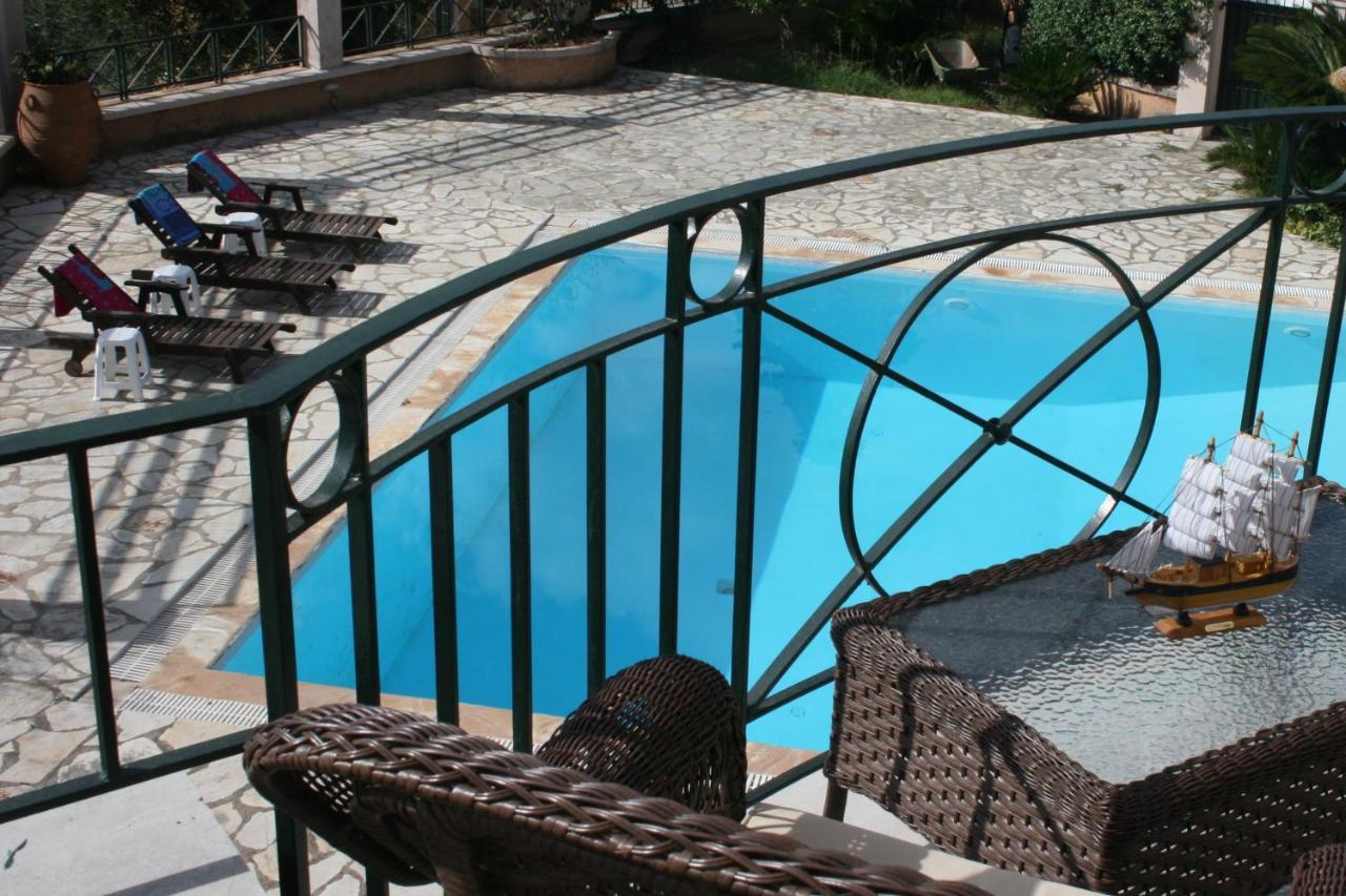 Durrell Corfu Strawberry-Pink Villa Perama  Ngoại thất bức ảnh